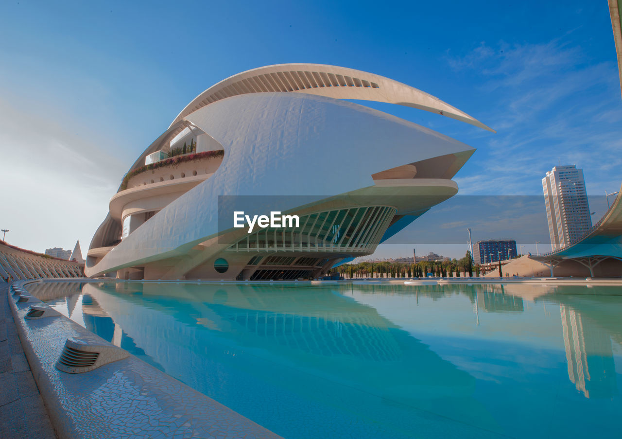 VIEW OF BUILT STRUCTURE AGAINST BLUE SKY