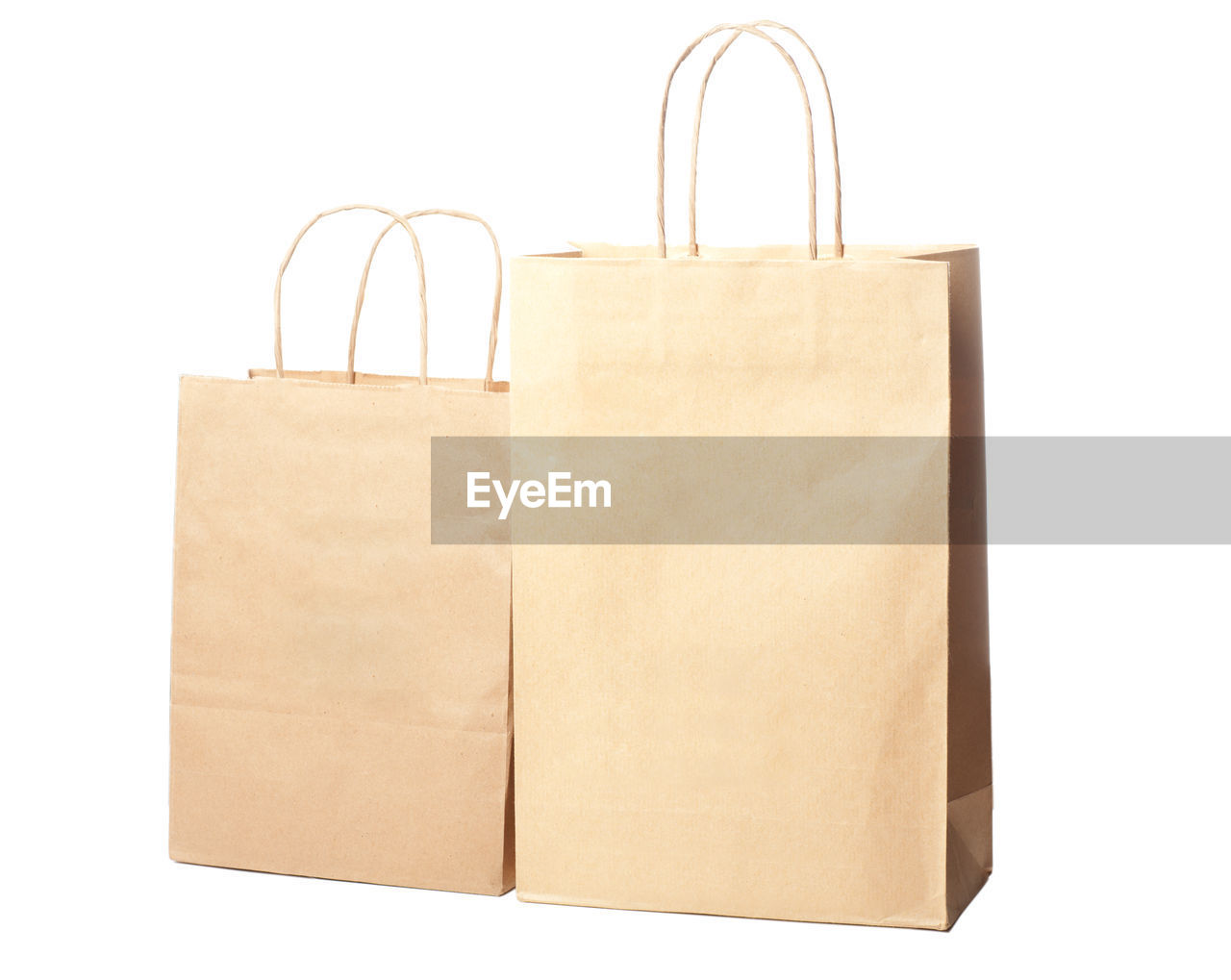 bag, handbag, cut out, brown, shopping bag, tote bag, paper bag, paper, white background, retail, shopping, copy space, beige, container, no people, studio shot, single object, business, leather, consumerism, indoors, white, store, label