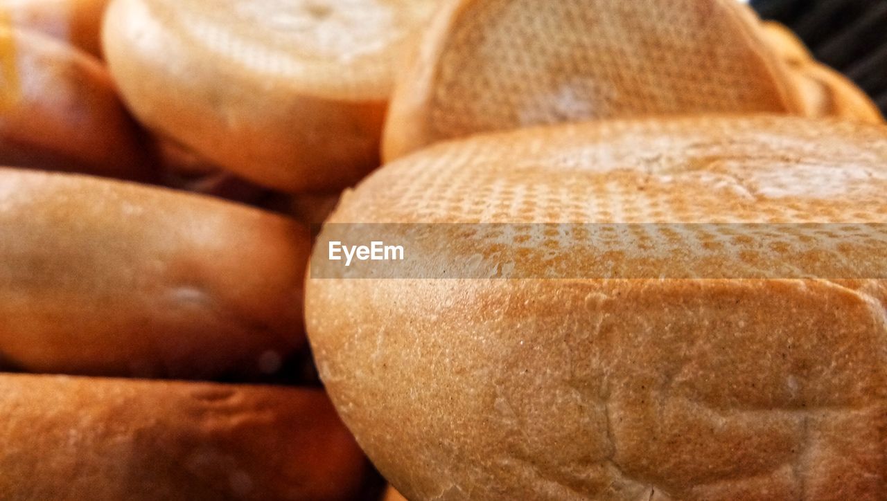 CLOSE-UP OF BREAD IN CONTAINER