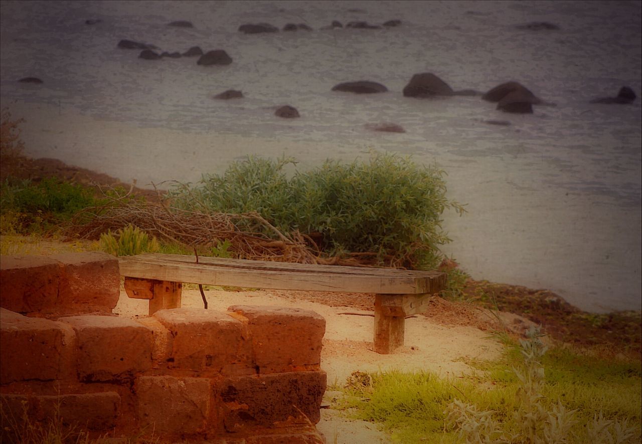 VIEW OF ROCKS IN WATER