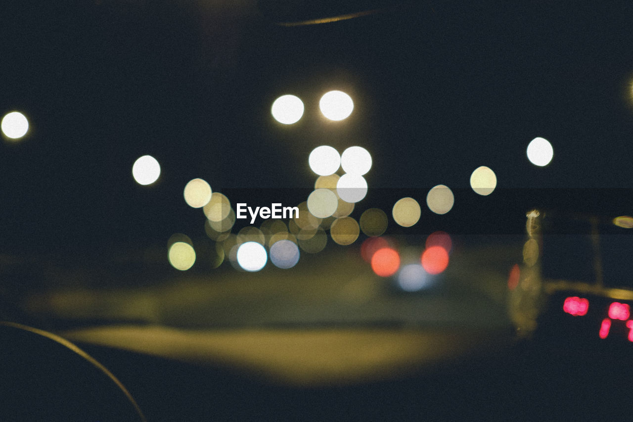 DEFOCUSED LIGHTS AT NIGHT