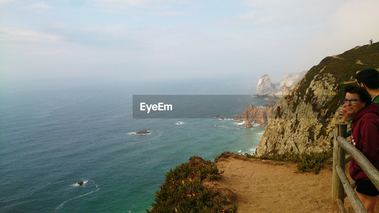 SCENIC VIEW OF SEA AND ROCKS