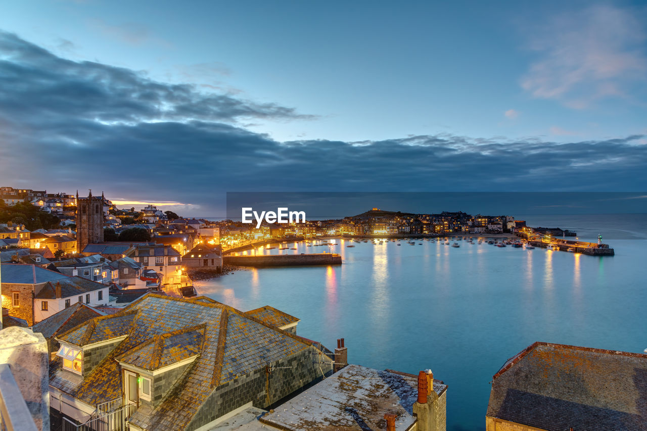 Twilight at the beautiful seaside town of st. ives in cornwall, england