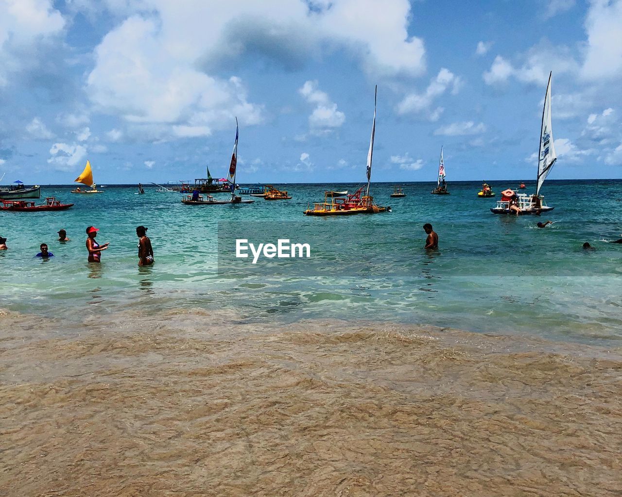 PEOPLE ON BEACH