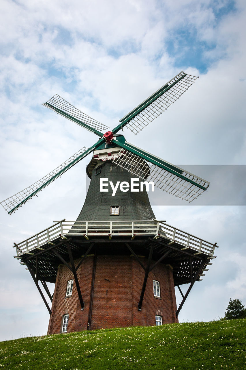 windmill, mill, environmental conservation, renewable energy, wind power, alternative energy, wind turbine, turbine, traditional windmill, power generation, environment, building, sky, architecture, nature, cloud, built structure, rural scene, history, landscape, the past, no people, day, building exterior, grass, outdoors, plant, tower, wind, agriculture, technology