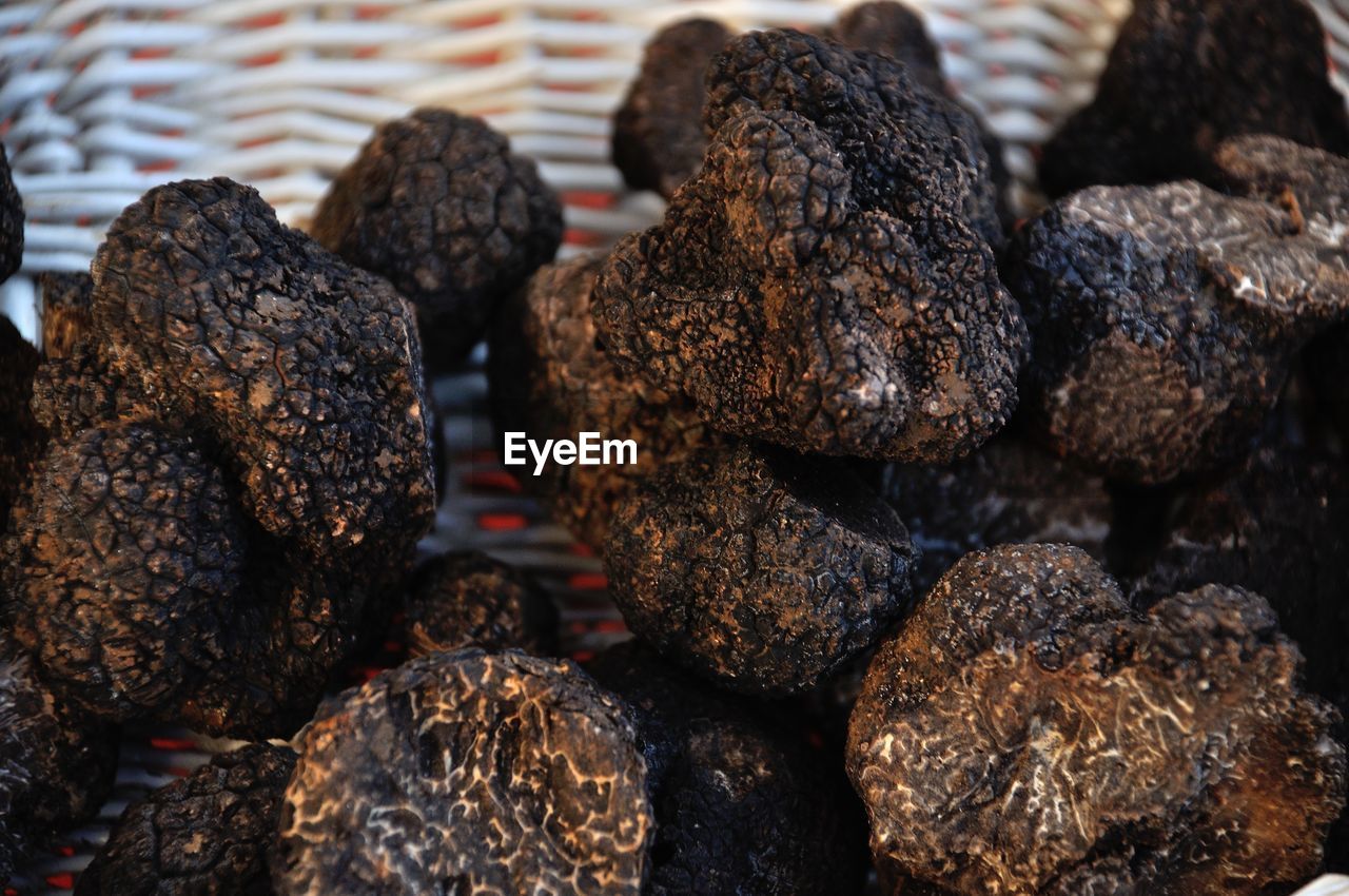 Truffes on market