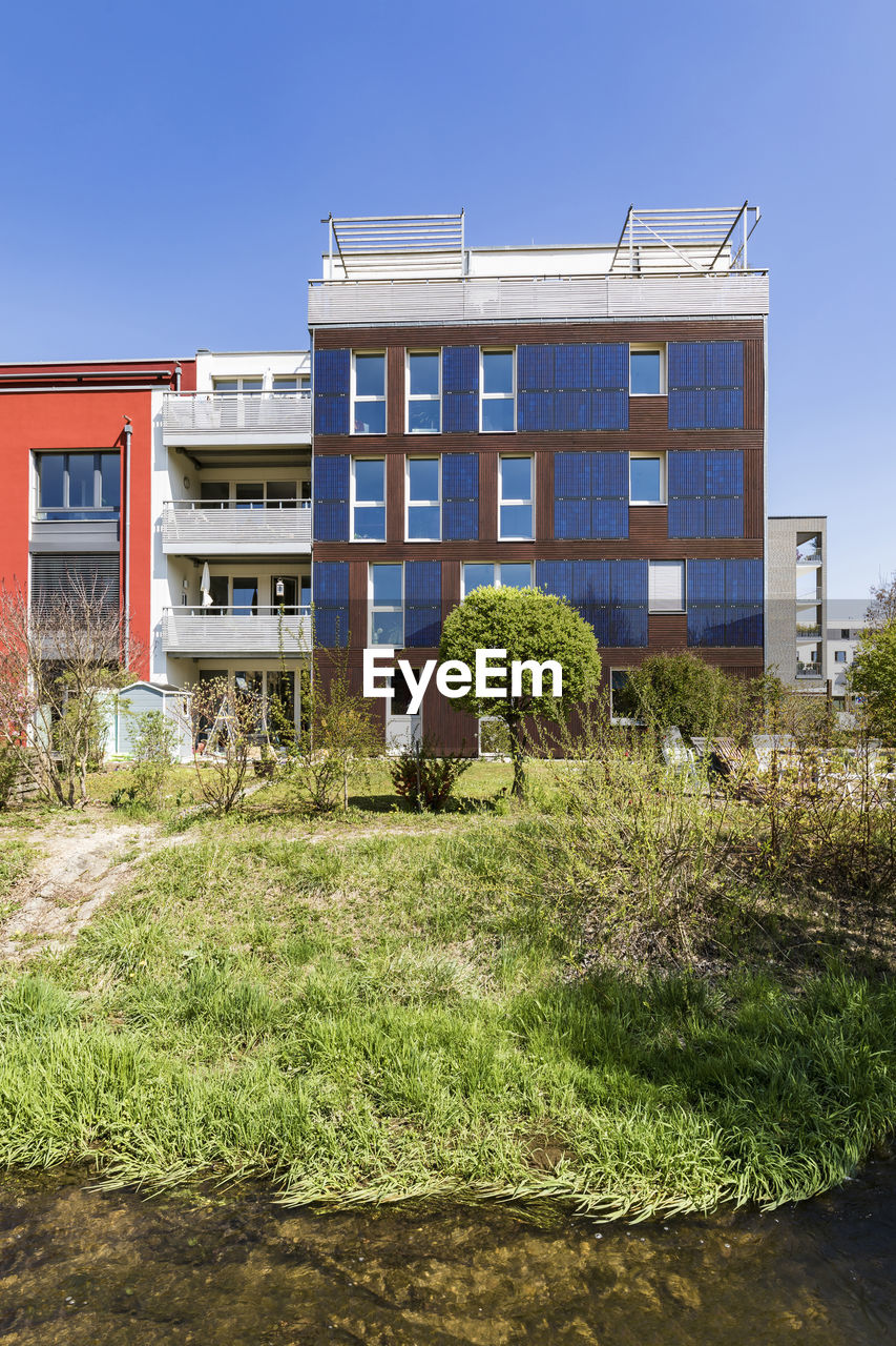 Germany, tuebingen, muehlenviertel, modern residential zero-energy houses