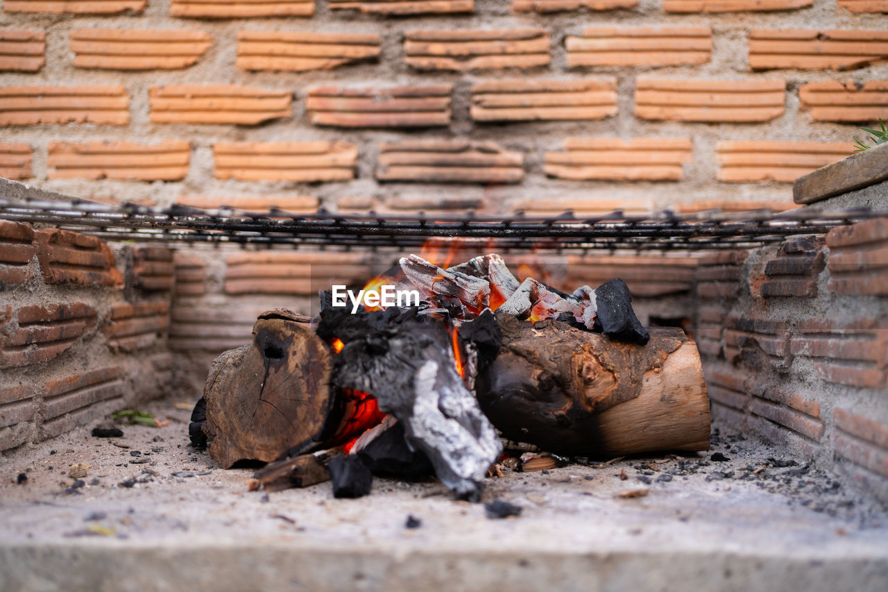 Barbecue grill with fire flames - empty fire grid