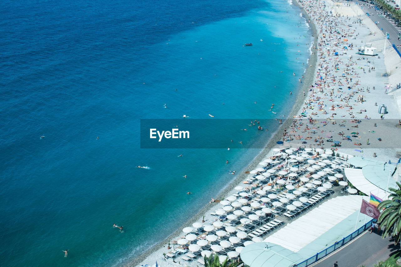 HIGH ANGLE VIEW OF BEACH