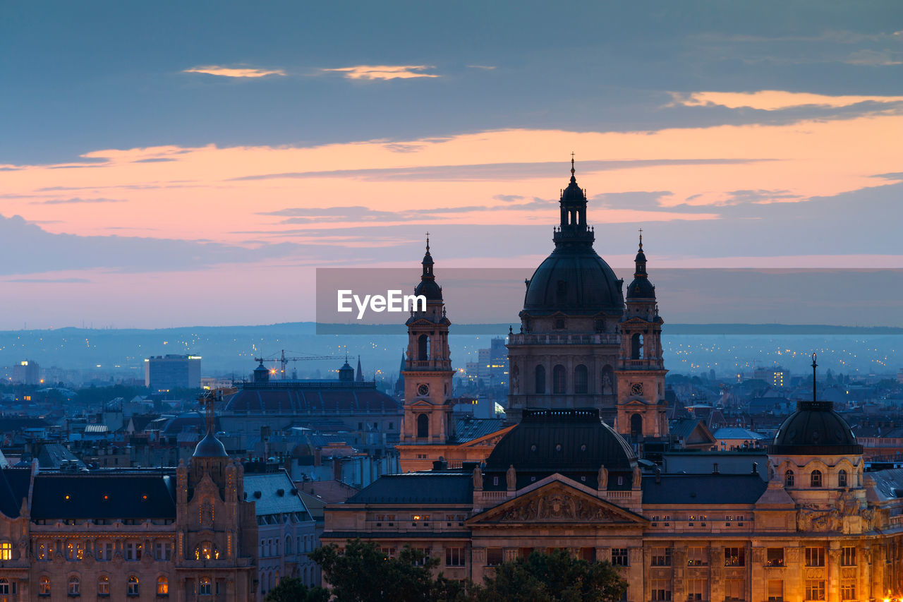 Morning view of st. stephen's basilica in budapest, hungary.