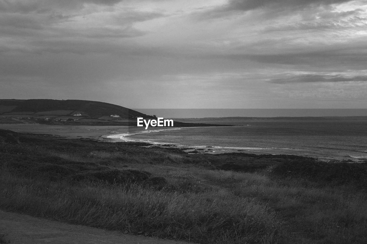 SCENIC VIEW OF BEACH