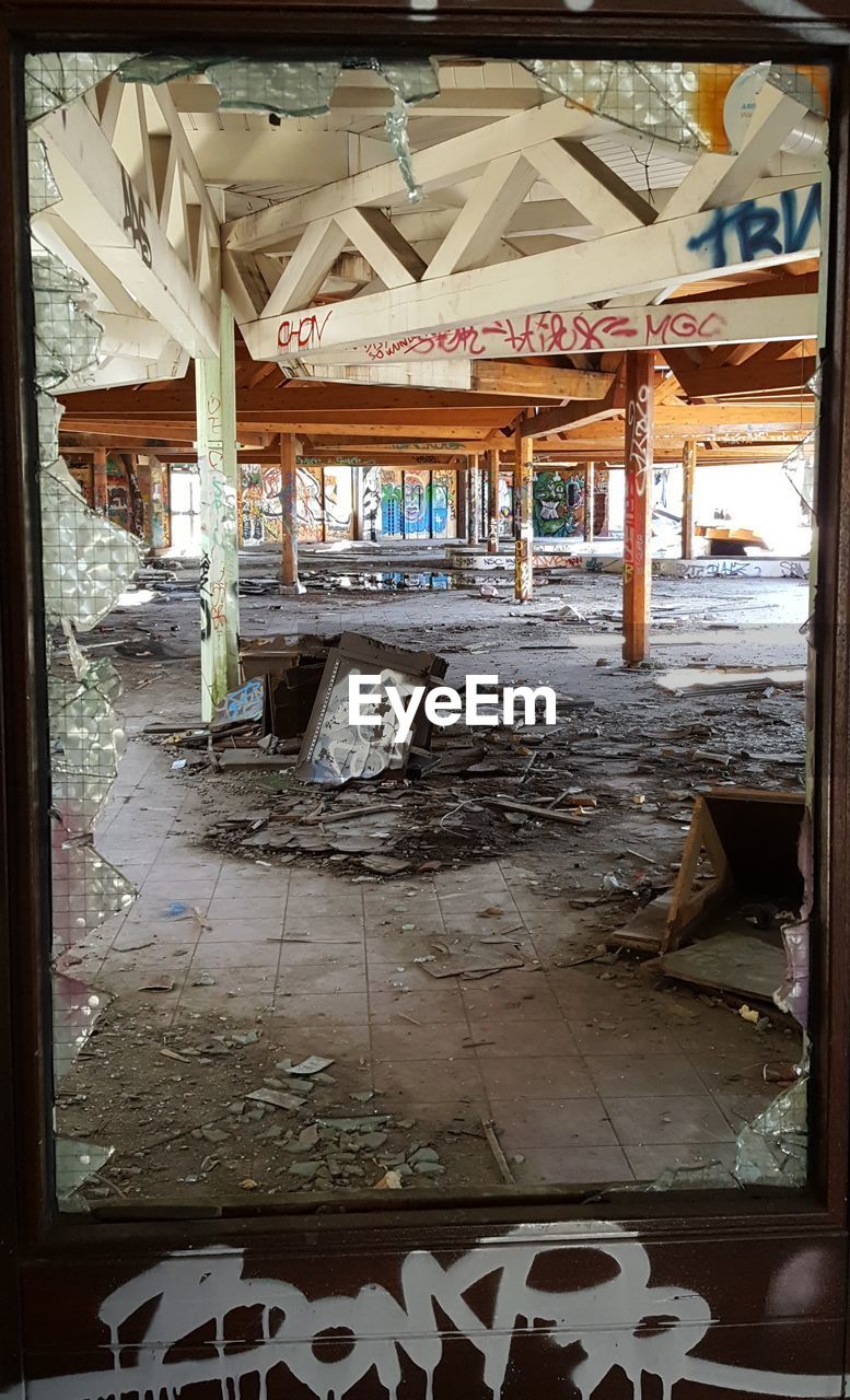 ABANDONED BUILDING INTERIOR