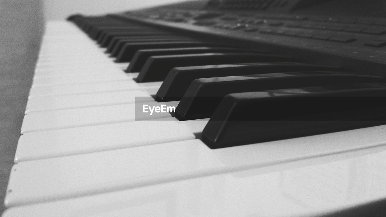 piano, piano key, musical instrument, music, in a row, arts culture and entertainment, close-up, indoors, selective focus, no people, keyboard, day
