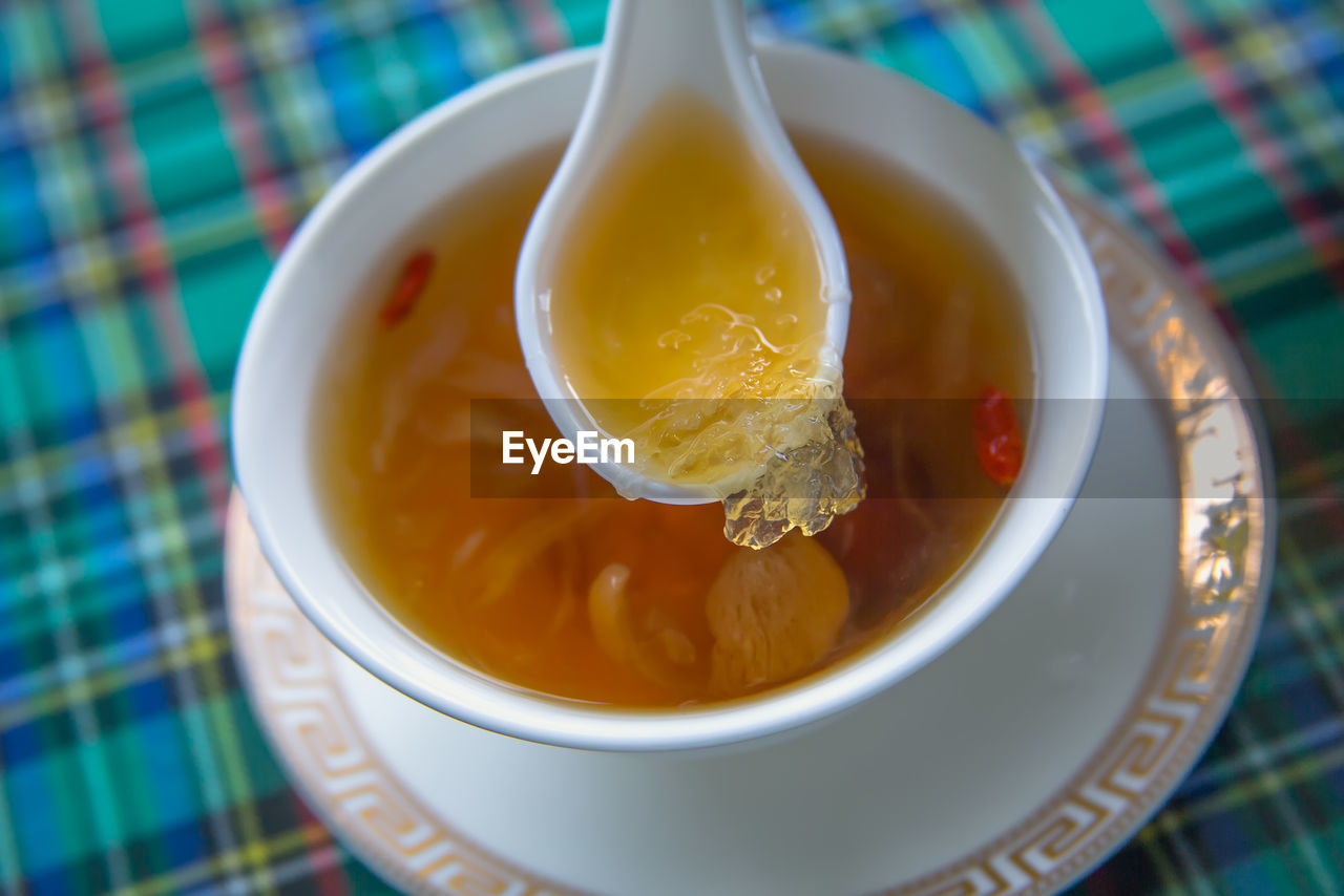 CLOSE-UP HIGH ANGLE VIEW OF SOUP