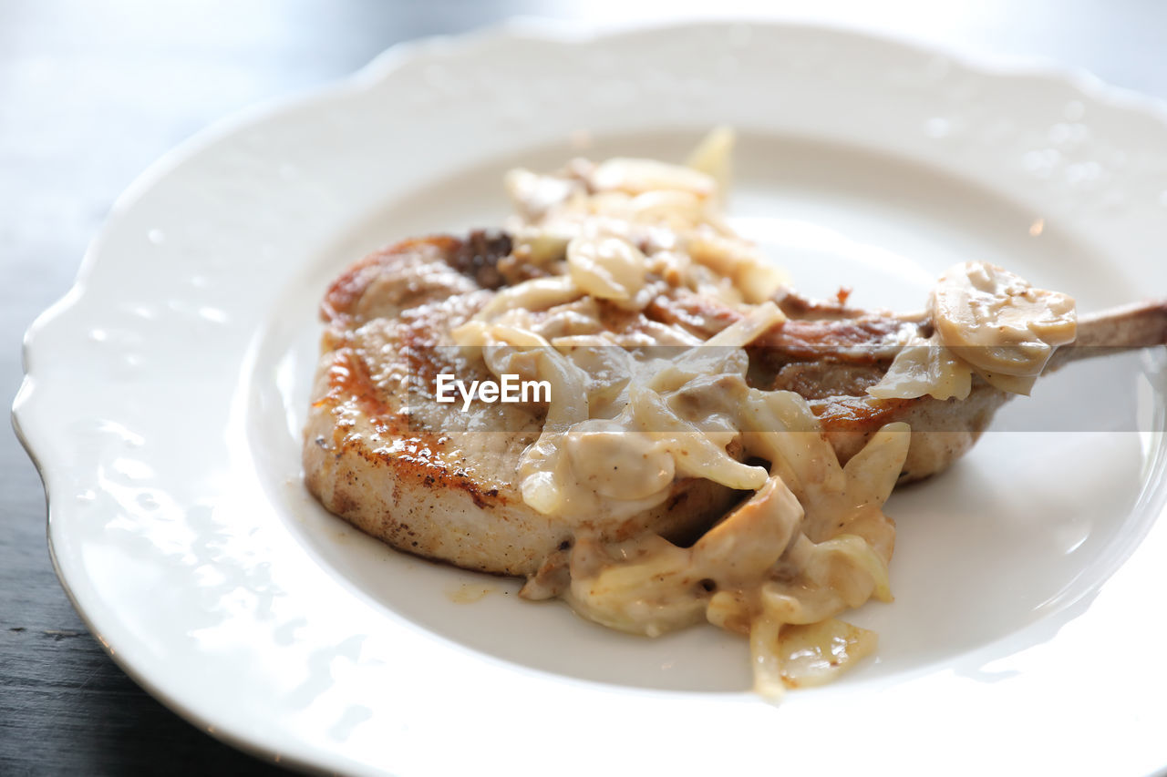 HIGH ANGLE VIEW OF MEAL SERVED ON TABLE