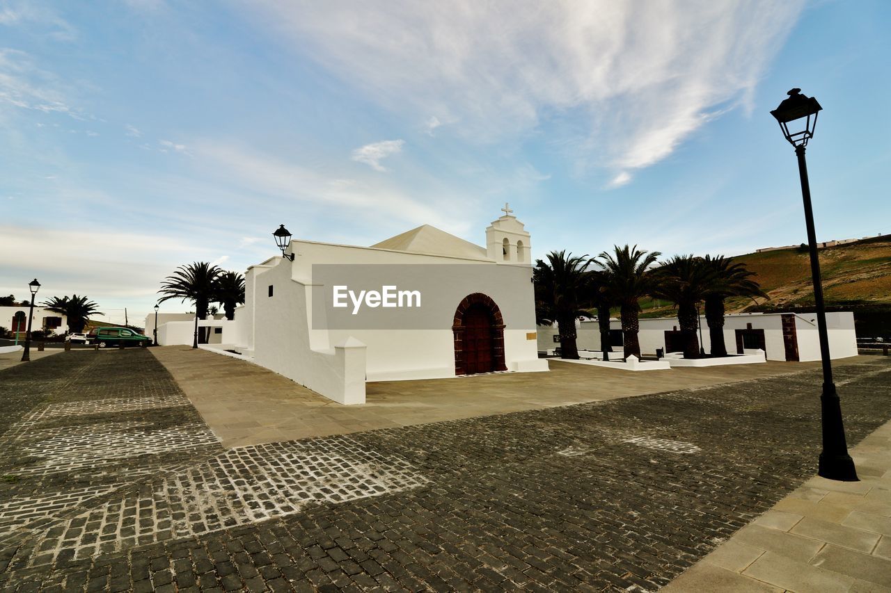 VIEW OF CHURCH AGAINST SKY