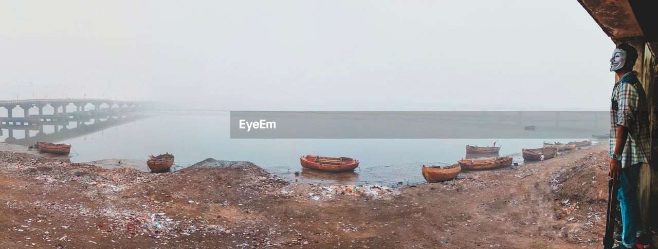 PANORAMIC VIEW OF SEA AGAINST SKY