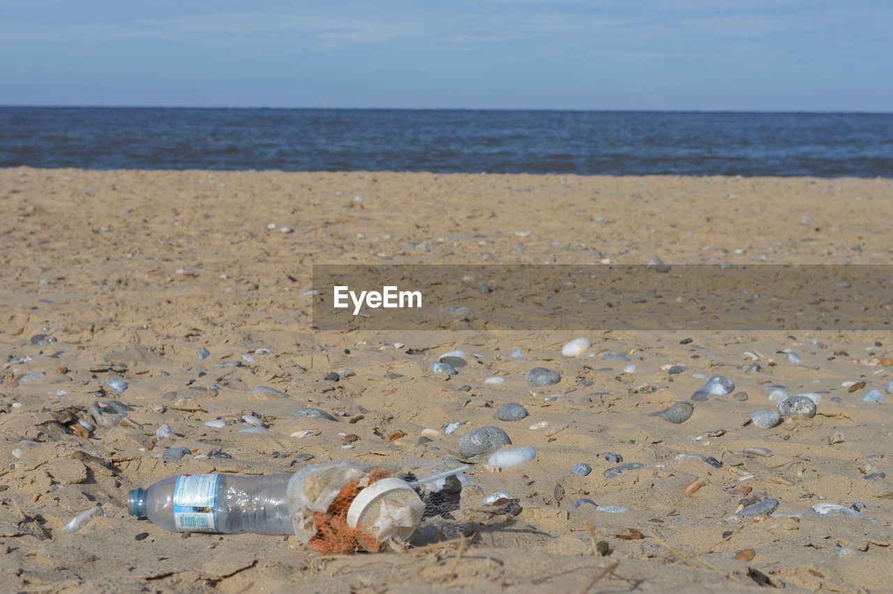 VIEW OF GARBAGE BY SEA