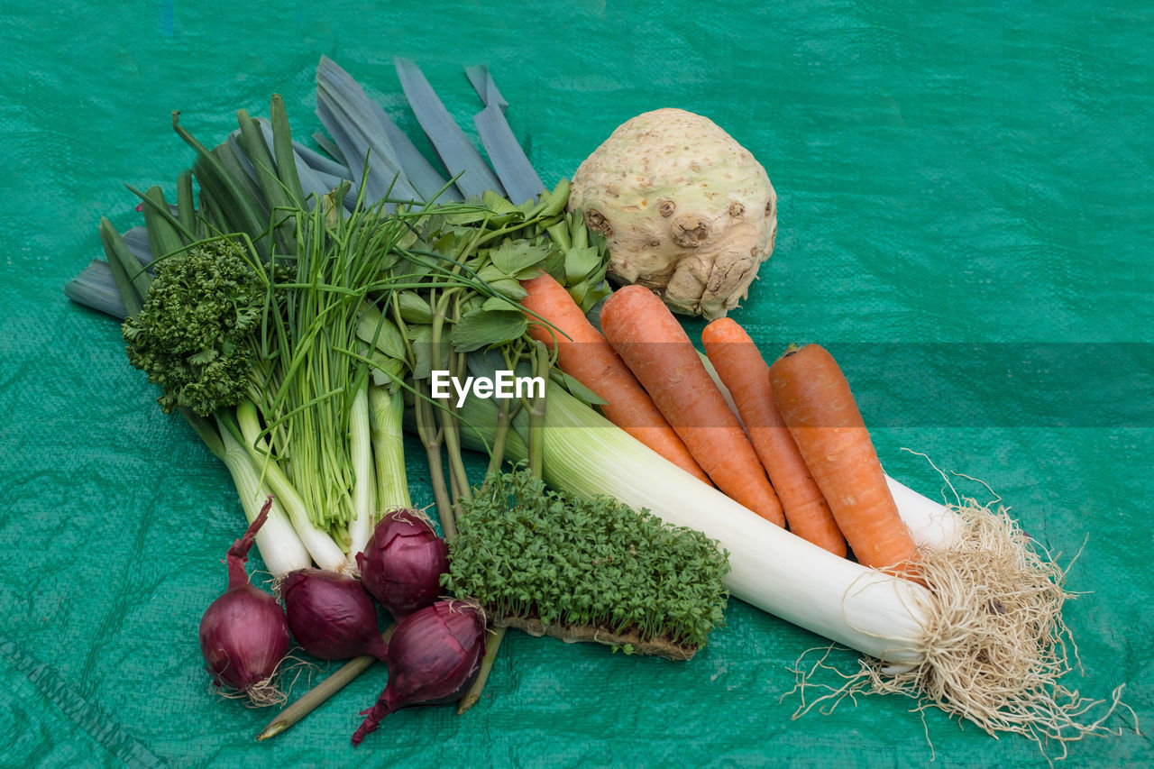 VEGETABLES IN CONTAINER