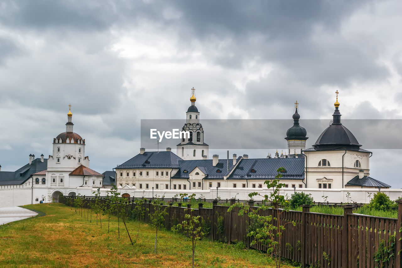 Holy dormition monastery of sviyazhsk, tatarstan, russia