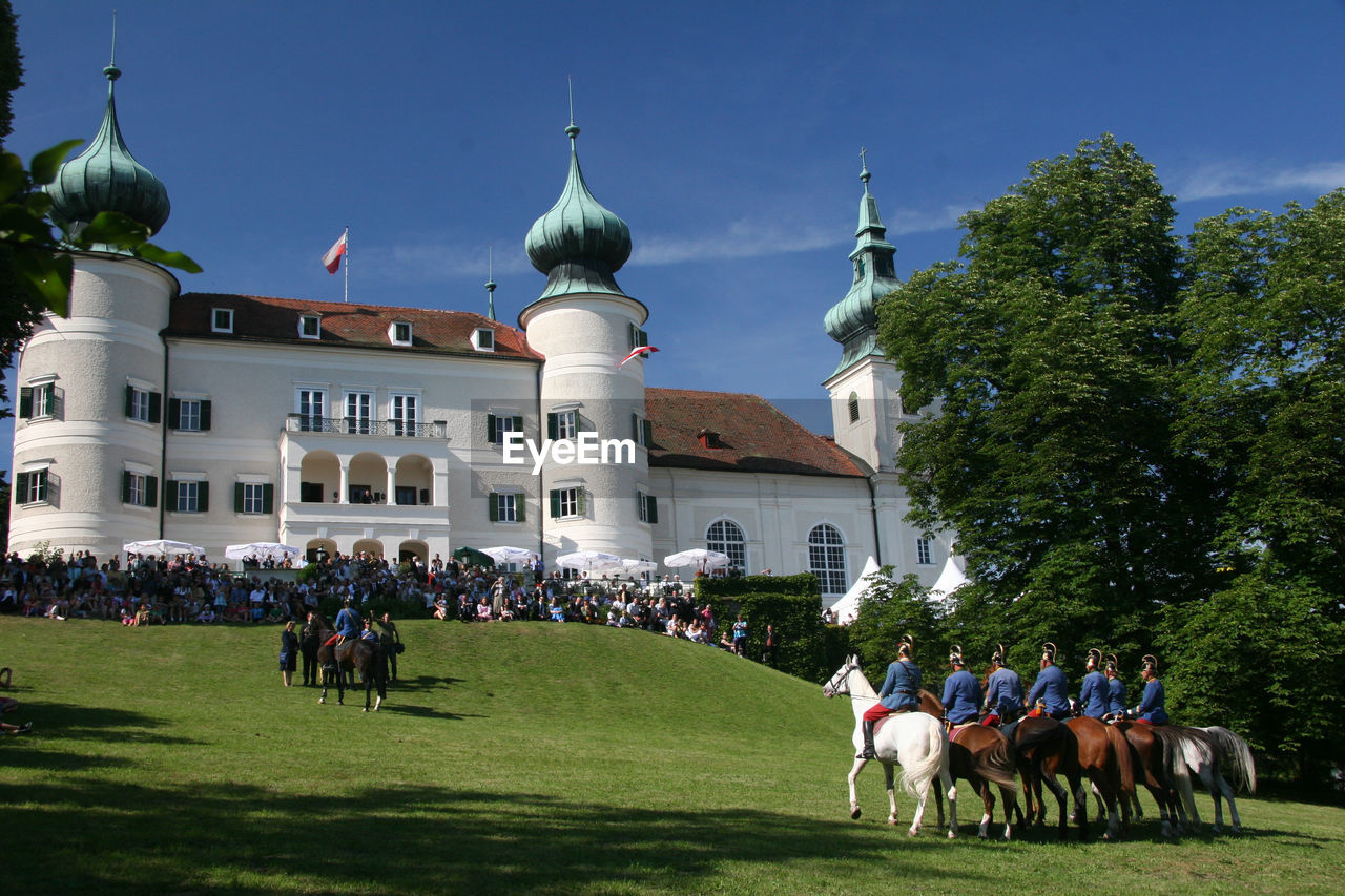 PEOPLE ON TOWN SQUARE