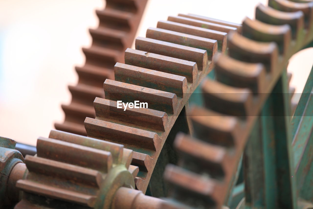 CLOSE-UP OF PIANO KEYS