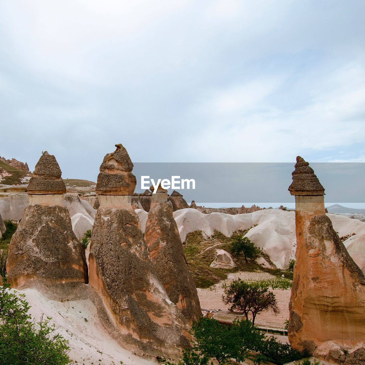 VIEW OF OLD RUINS