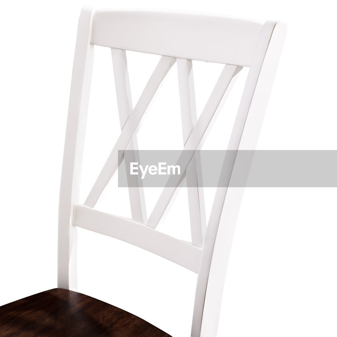 CLOSE-UP OF EMPTY WOODEN TABLE