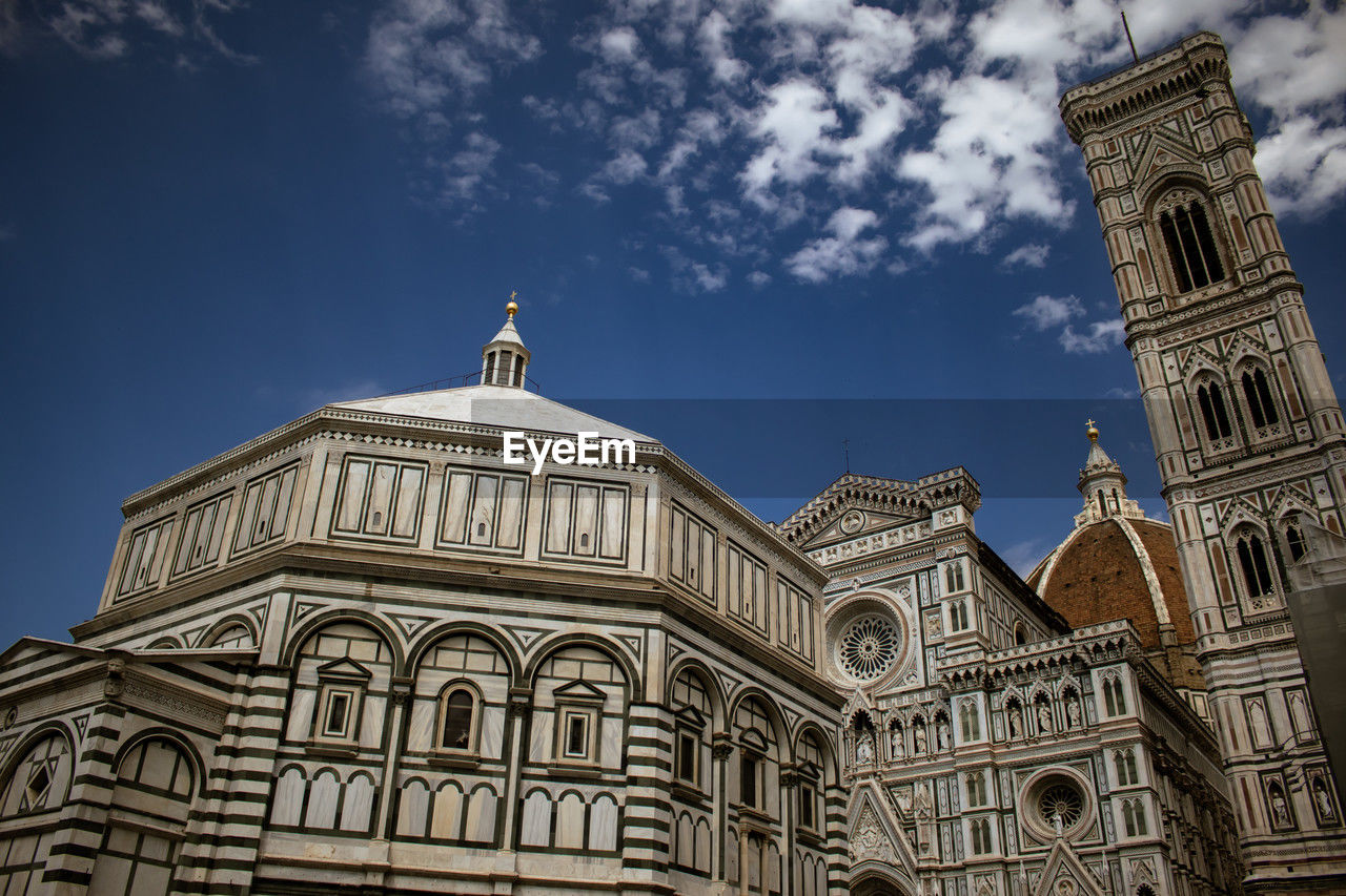 Low angle view of church chapel florence cathedral 