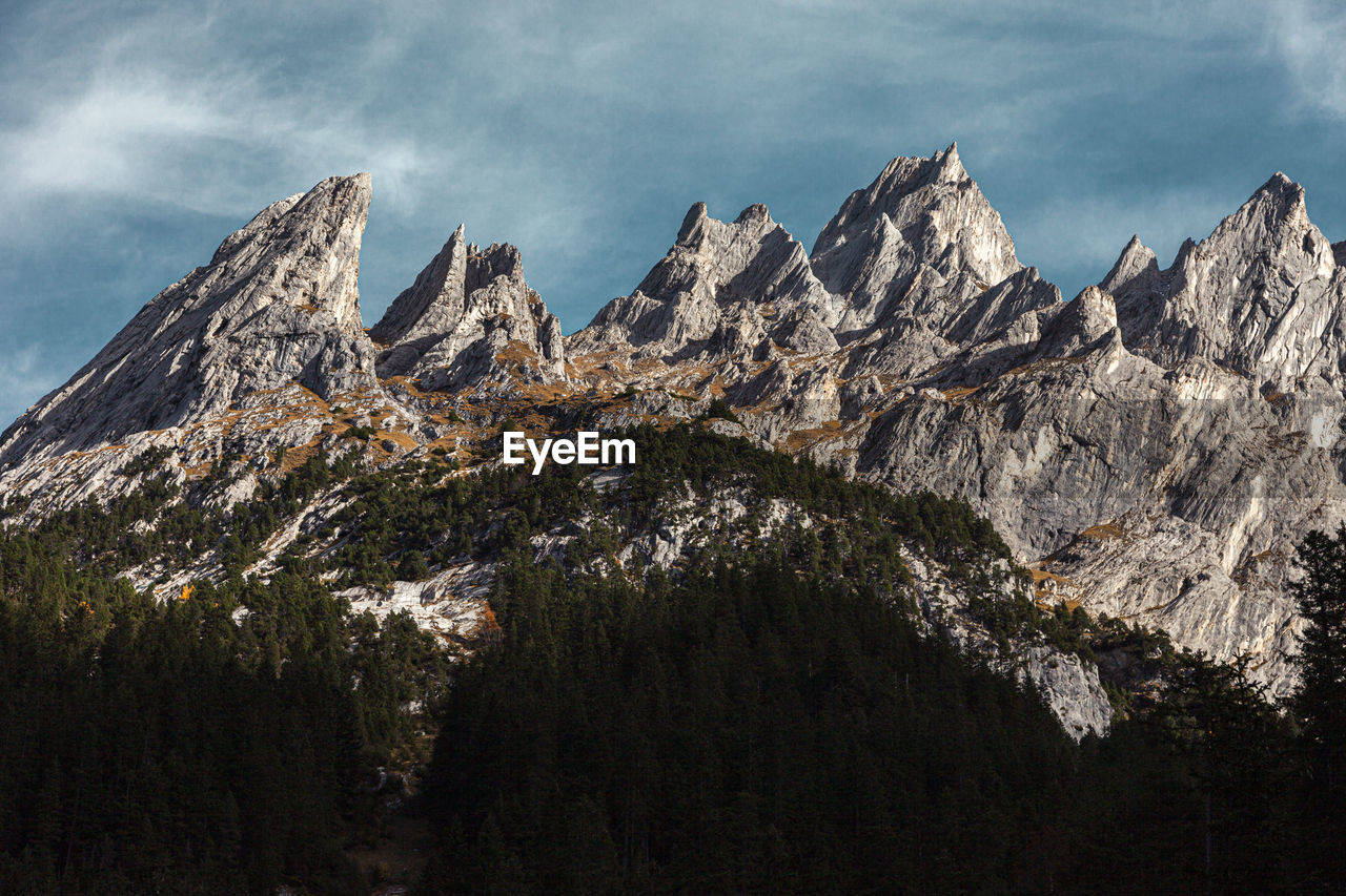 PANORAMIC VIEW OF ROCK FORMATION AGAINST SKY