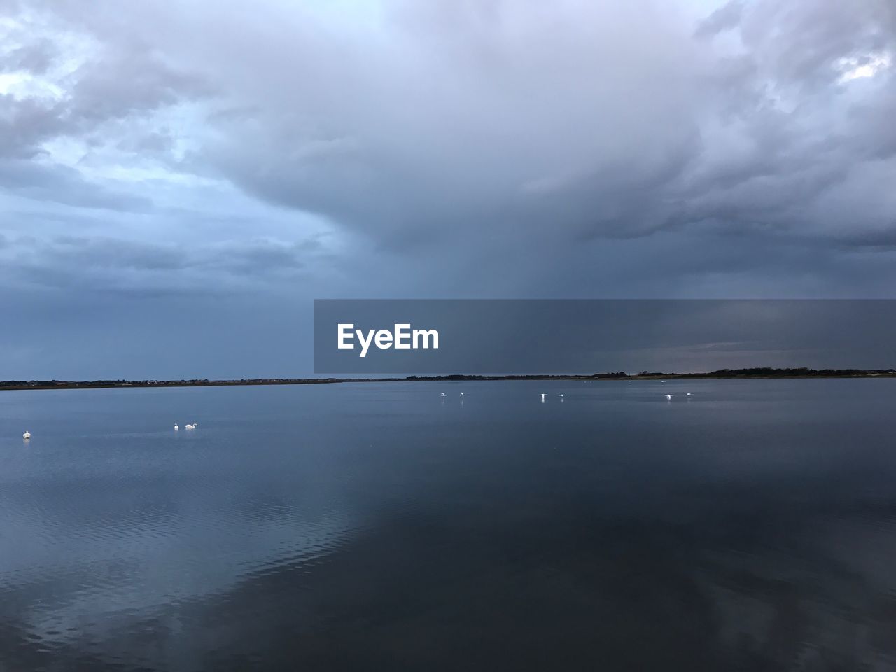 VIEW OF SEA AGAINST SKY