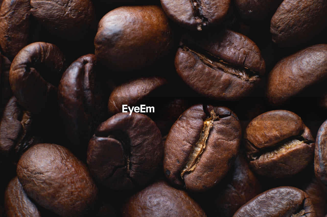 food and drink, coffee, drink, food, brown, roasted coffee bean, large group of objects, freshness, close-up, backgrounds, full frame, still life, no people, indoors, abundance, dark, roasted, directly above, produce, studio shot