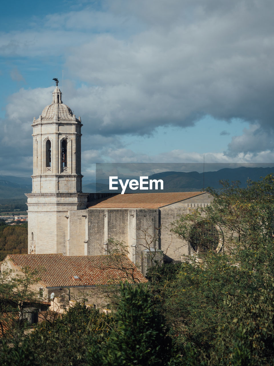 VIEW OF TOWER AGAINST SKY