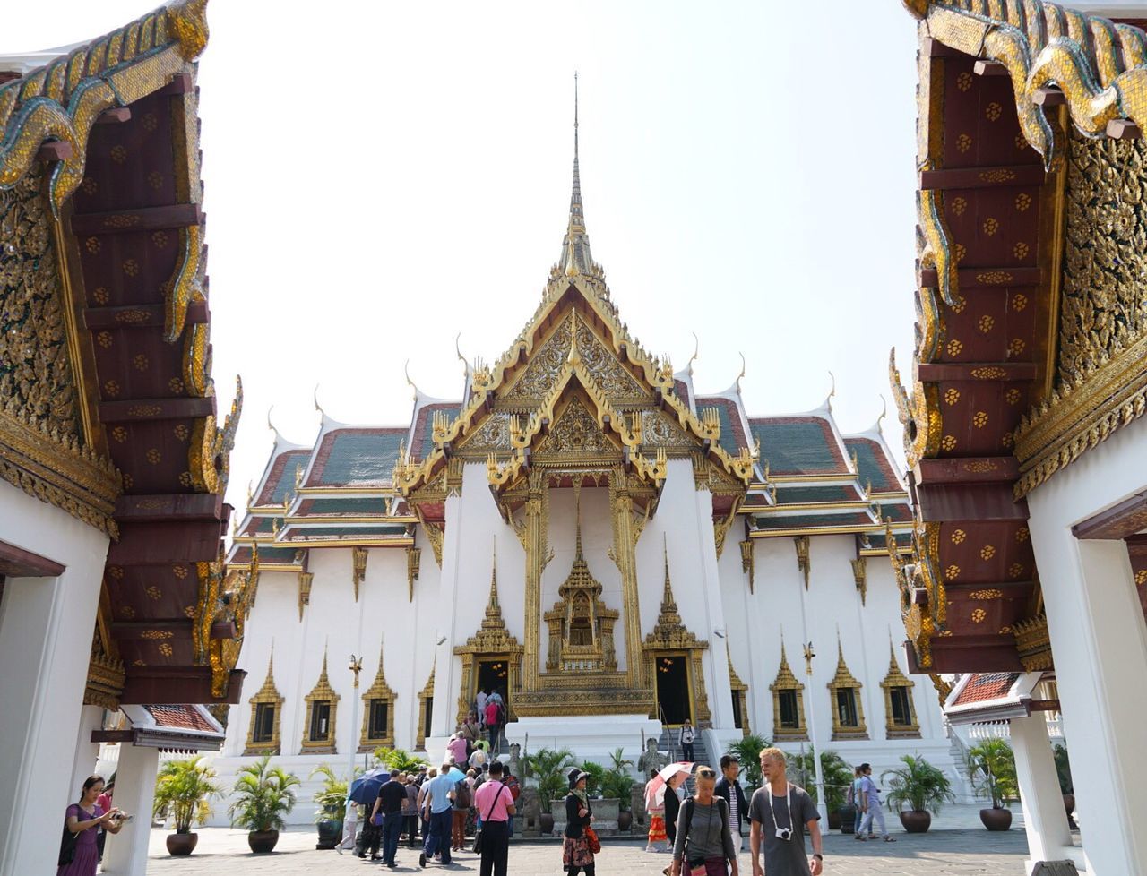 Tourists in front of building