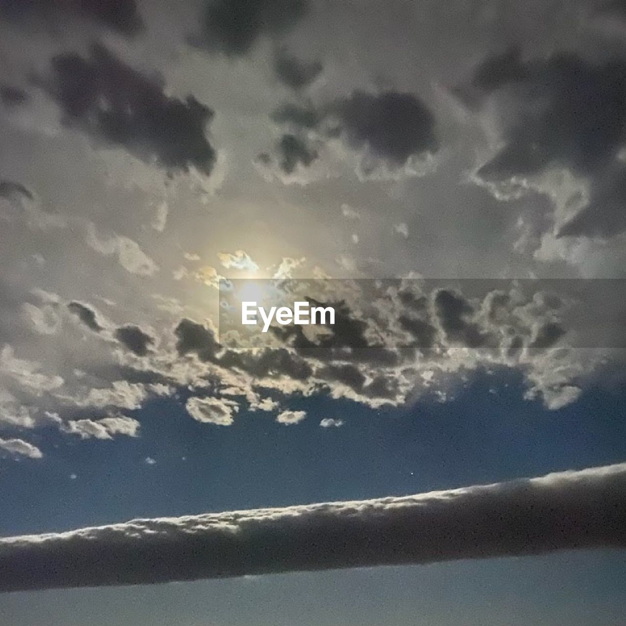 sky, cloud, horizon, nature, beauty in nature, water, sunlight, no people, scenics - nature, sea, dramatic sky, outdoors, tranquility, environment, cloudscape, sunbeam, light, storm, sun