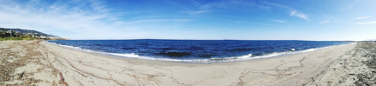 SCENIC VIEW OF SEA AGAINST BLUE SKY