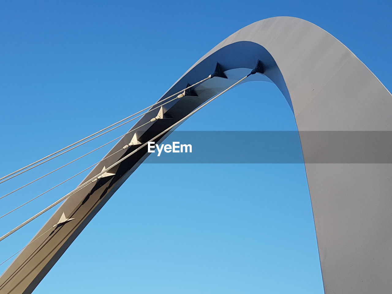 LOW ANGLE VIEW OF BRIDGE AGAINST SKY