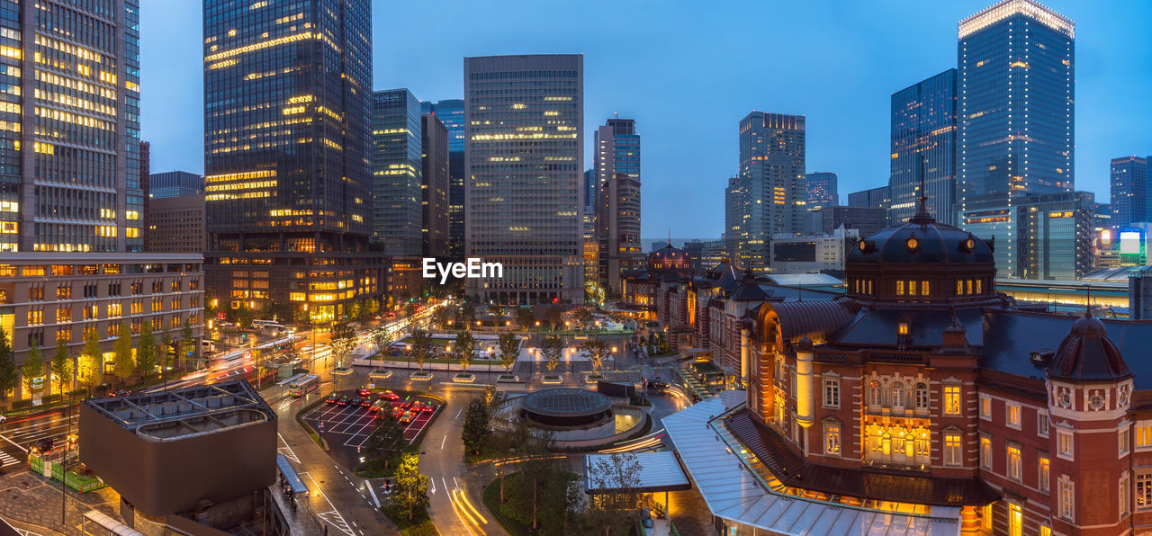 ILLUMINATED BUILDINGS IN CITY