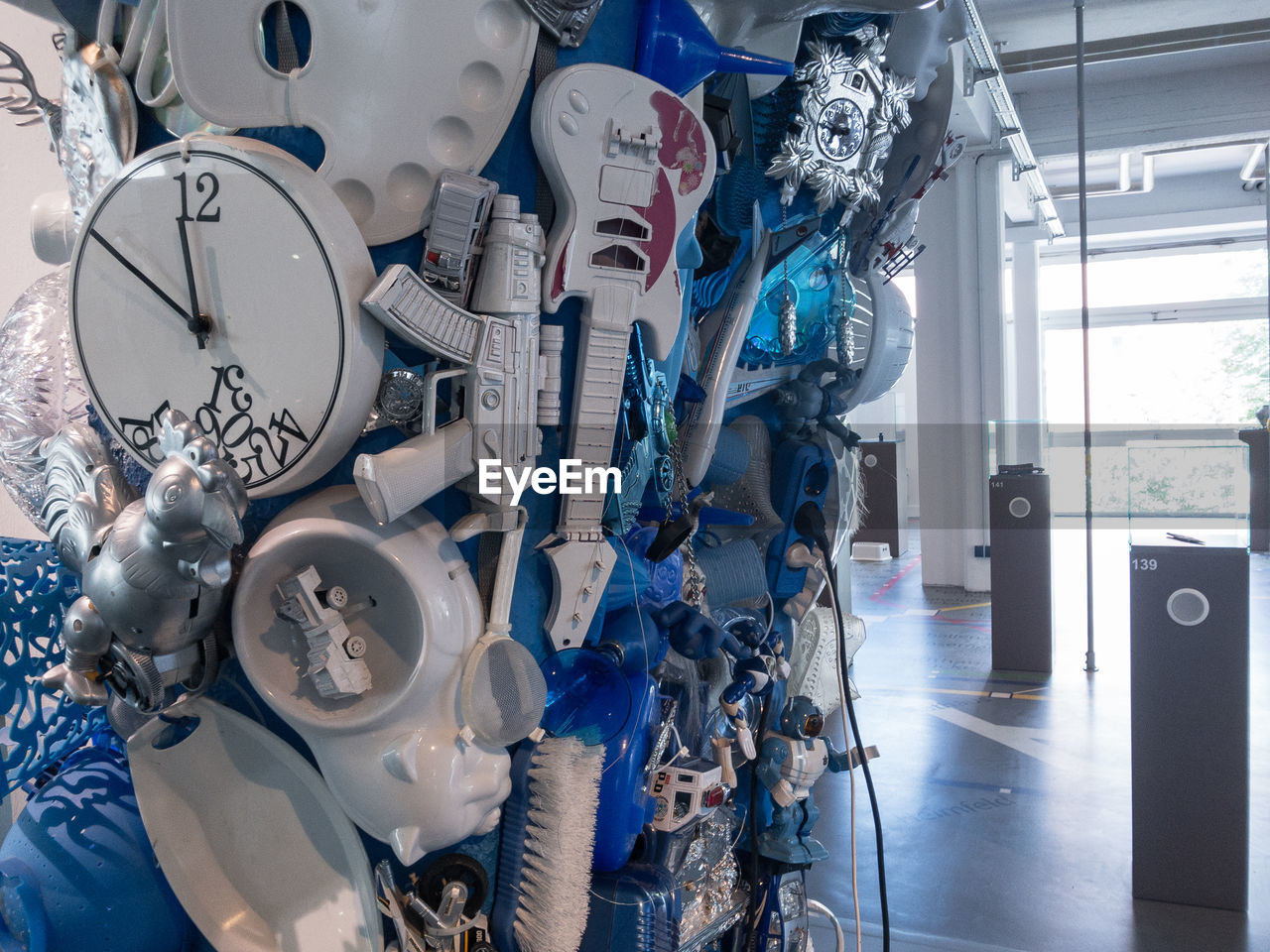 LOW ANGLE VIEW OF CLOCK ON MACHINE
