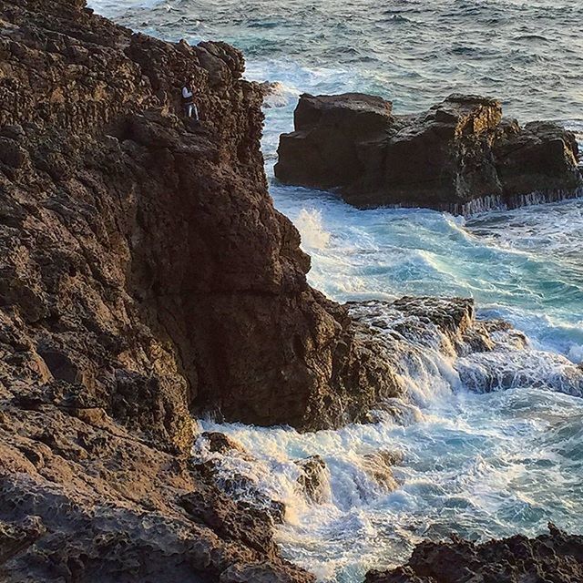 ROCKS ON SEA SHORE