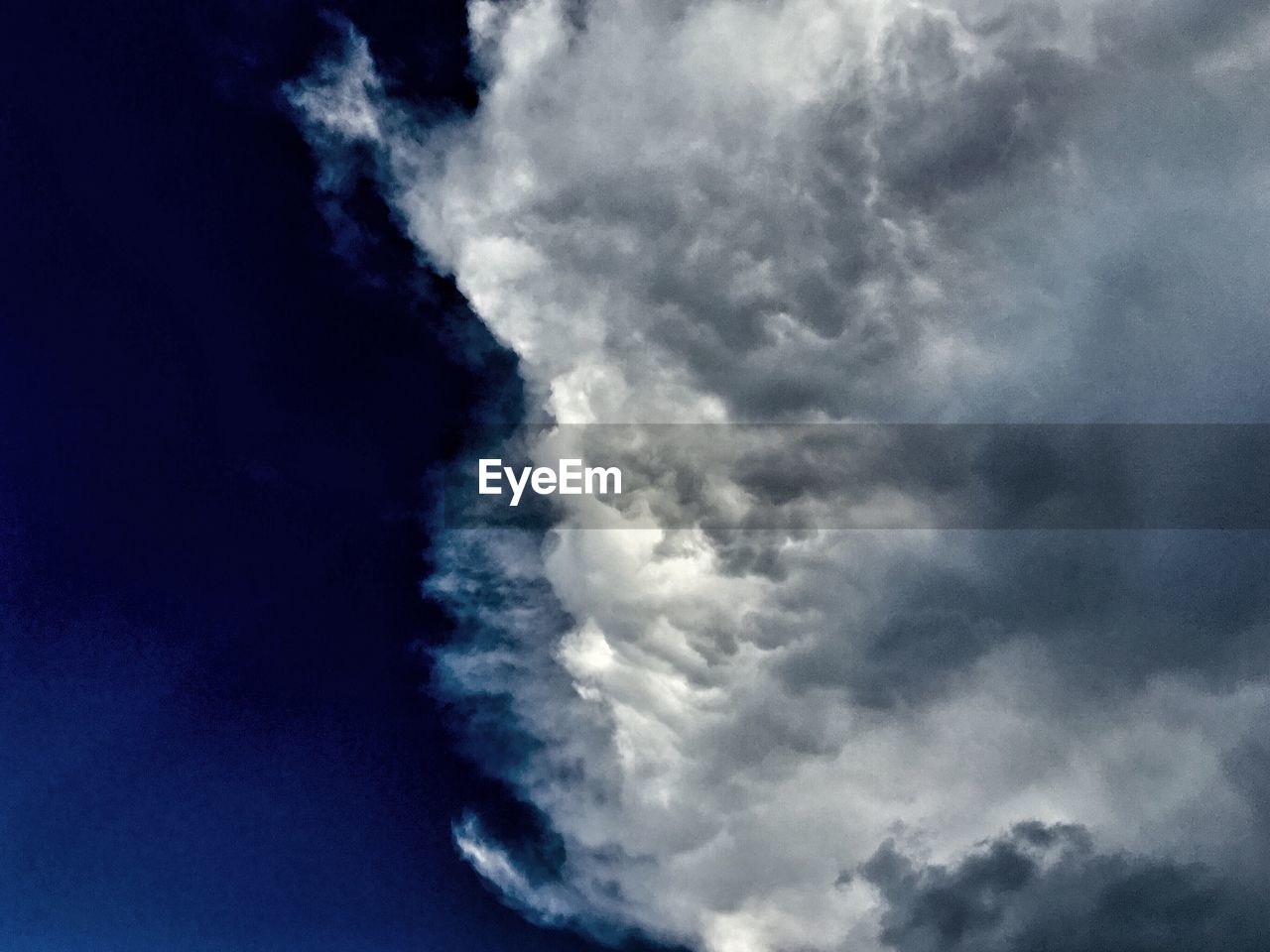 LOW ANGLE VIEW OF CLOUDY SKY OVER CLOUDS