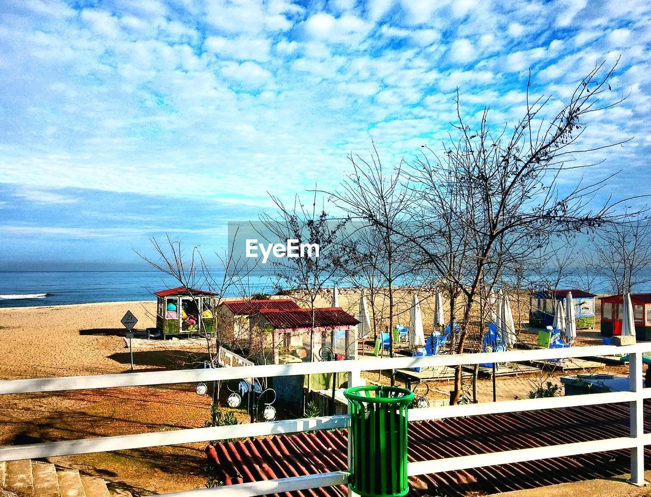 VIEW OF SEA AGAINST CLOUDY SKY