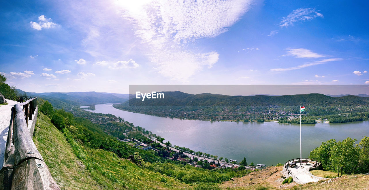 Scenic view of danube river at visegrad against sky