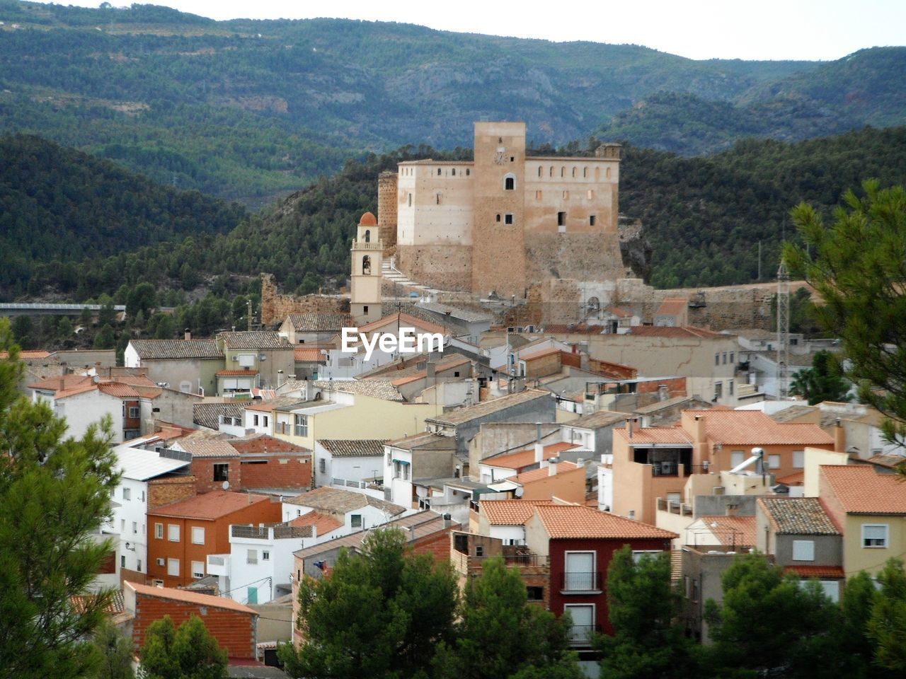 HIGH ANGLE VIEW OF BUILDINGS IN A TOWN