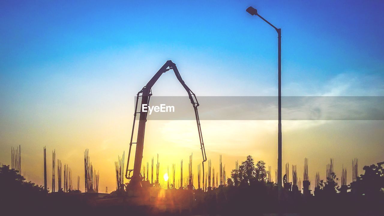 LOW ANGLE VIEW OF SKY