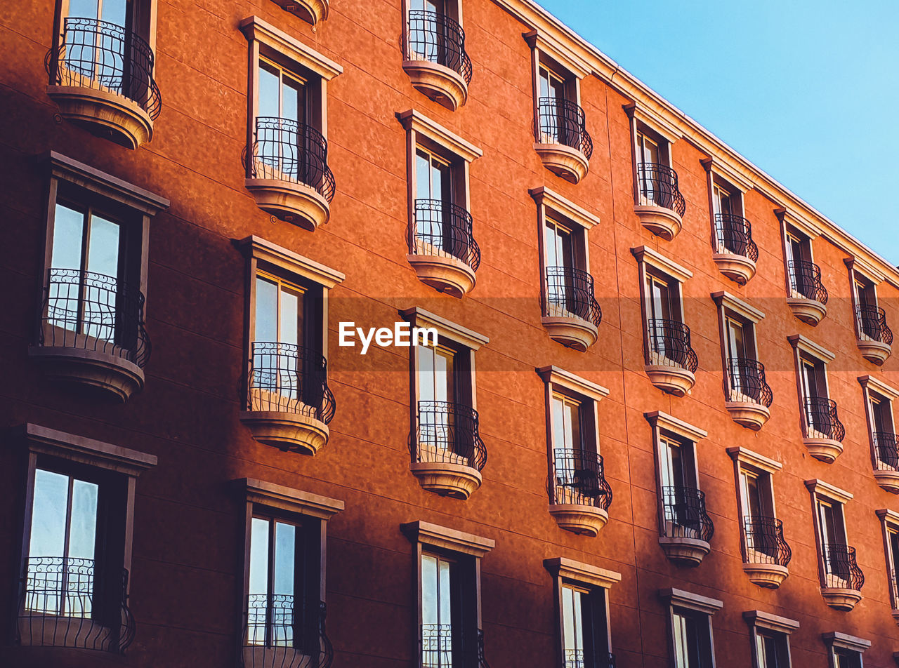 Abstract image of windows on a building 