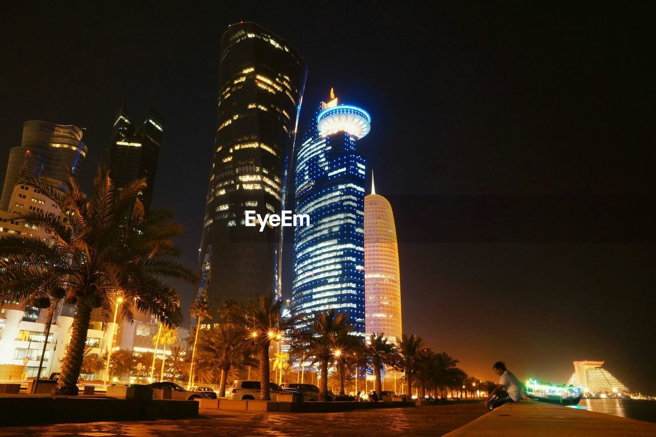 LOW ANGLE VIEW OF MODERN BUILDINGS