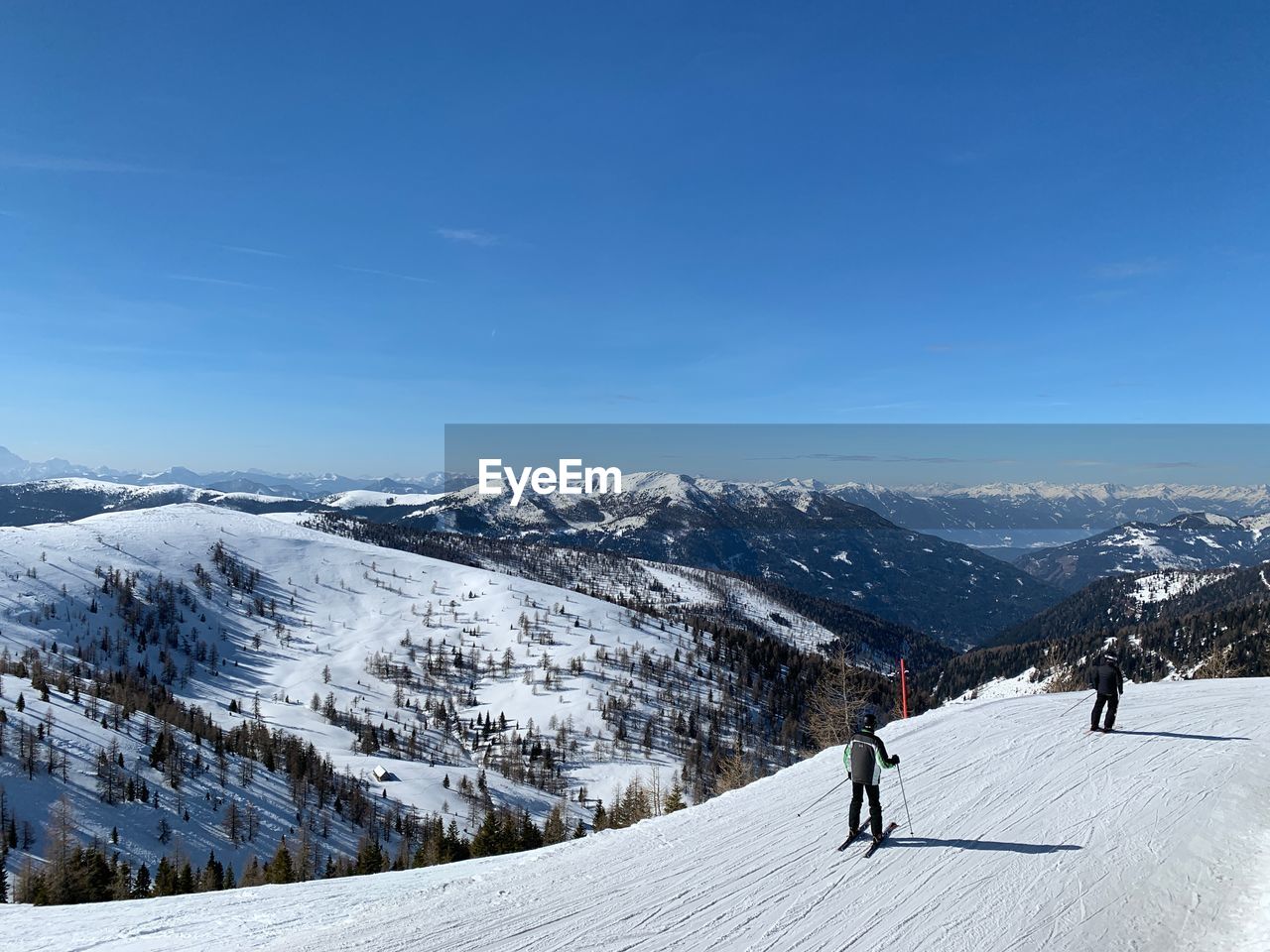 SNOWCAPPED MOUNTAINS AGAINST SKY