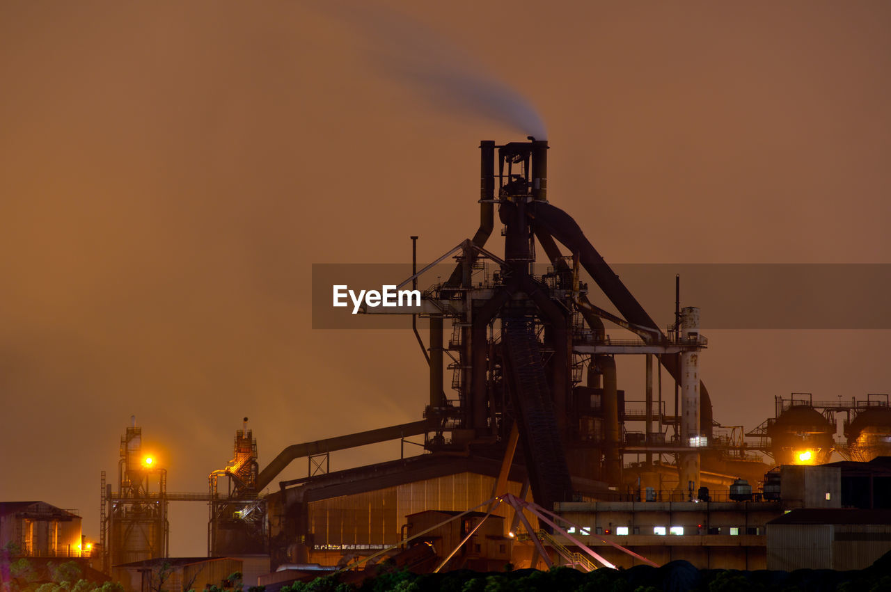 Silhouette of the steelworks at night