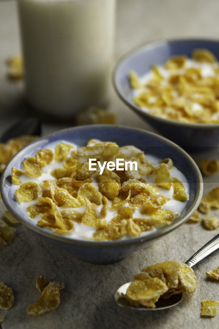 Breakfast in bowls on table